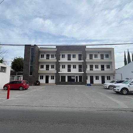 Nova Hotel Cadereyta Jimenez Luaran gambar