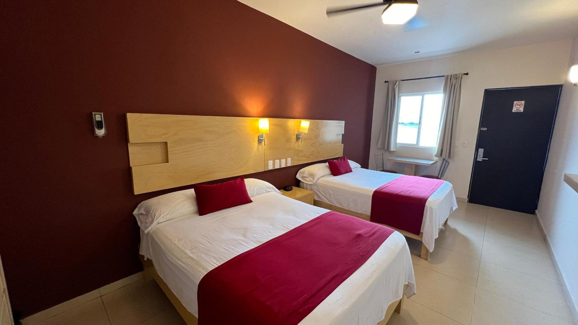 Nova Hotel Cadereyta Jimenez Luaran gambar