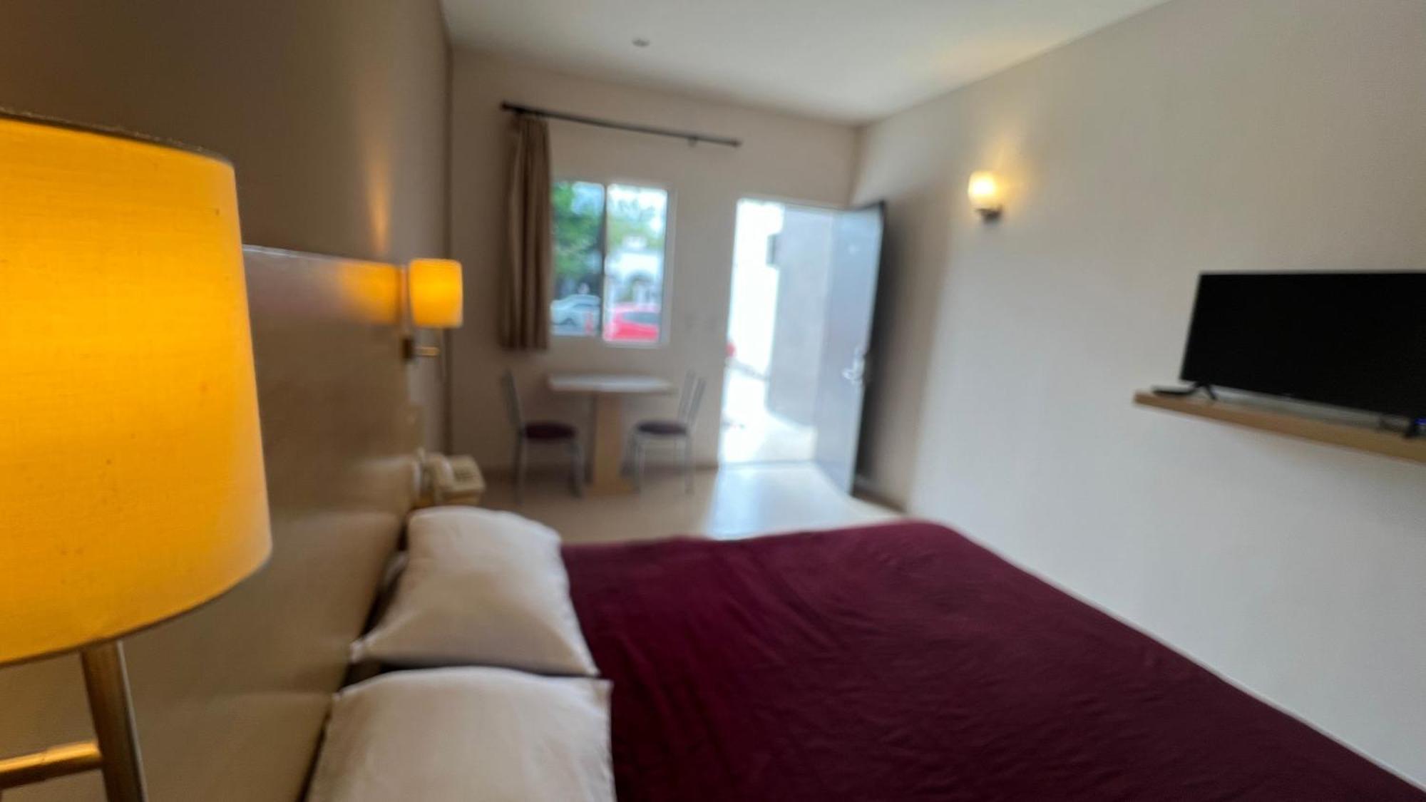 Nova Hotel Cadereyta Jimenez Luaran gambar