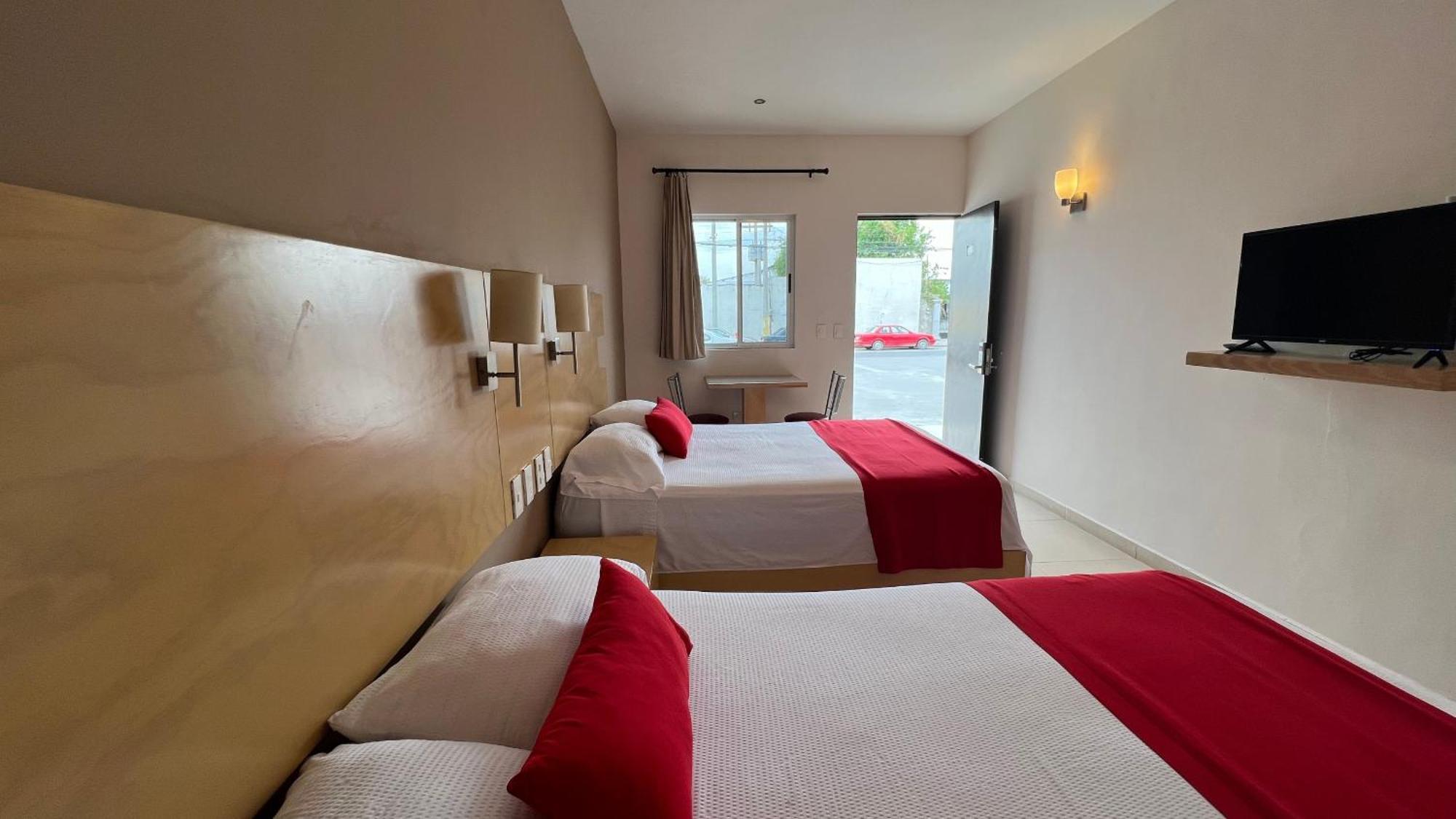 Nova Hotel Cadereyta Jimenez Luaran gambar
