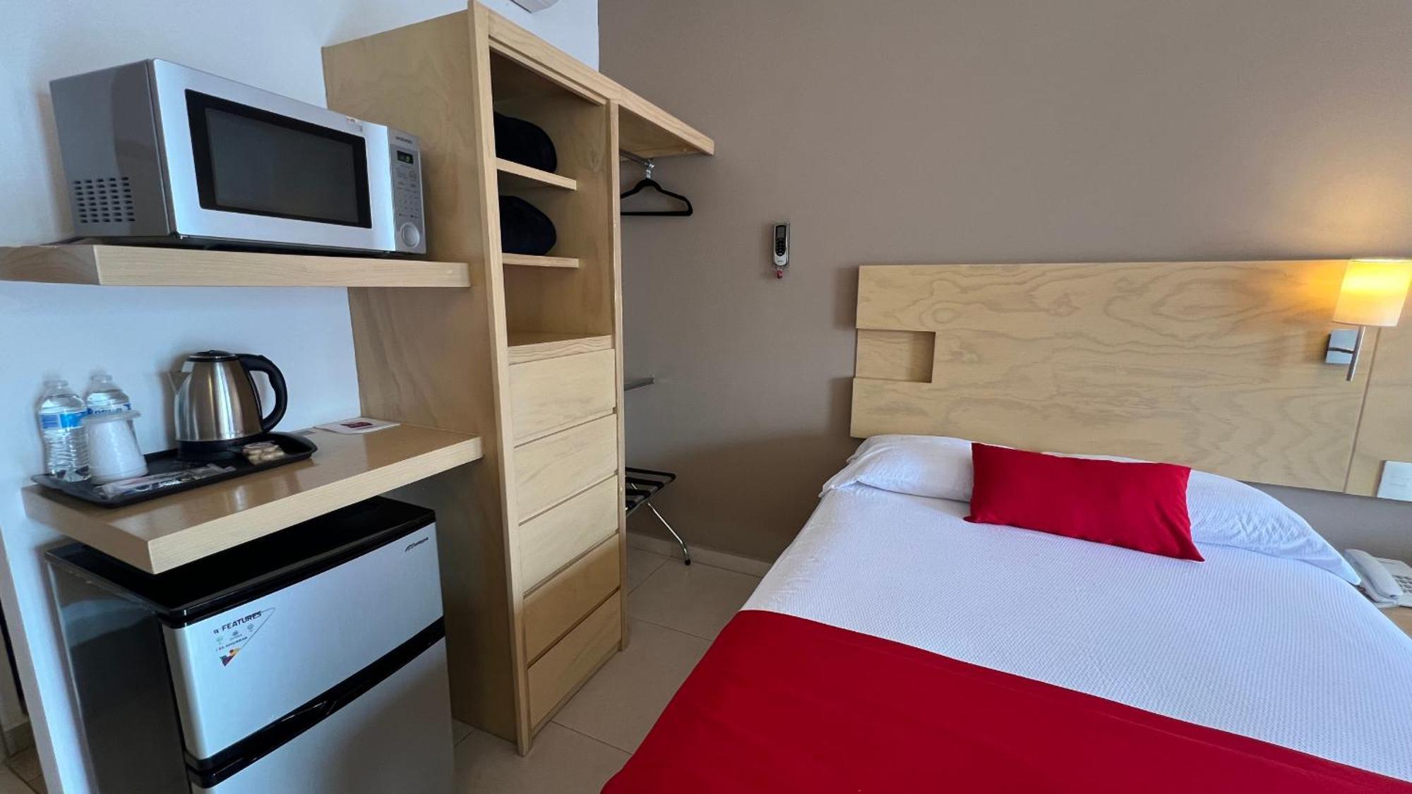 Nova Hotel Cadereyta Jimenez Luaran gambar