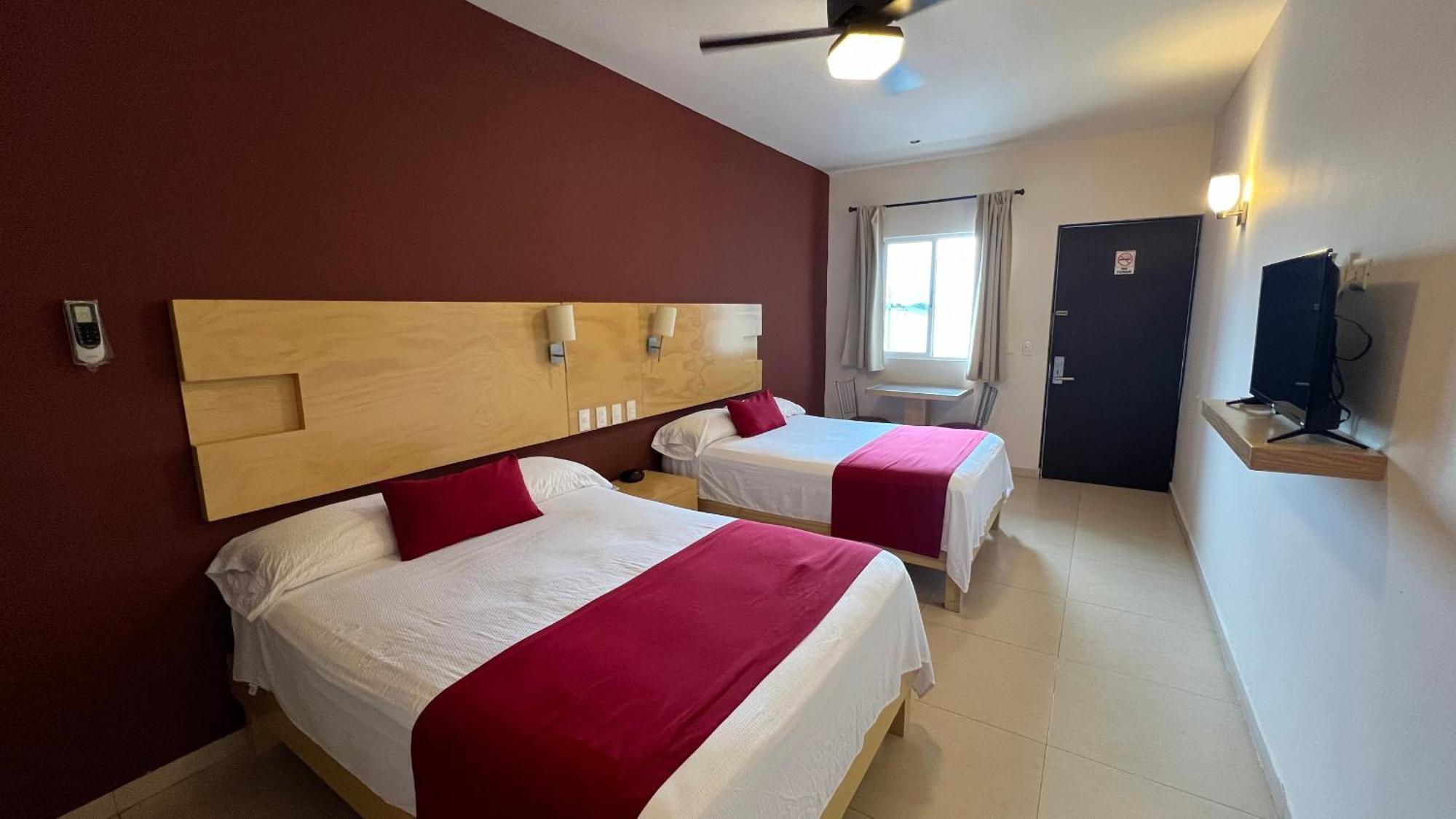 Nova Hotel Cadereyta Jimenez Luaran gambar