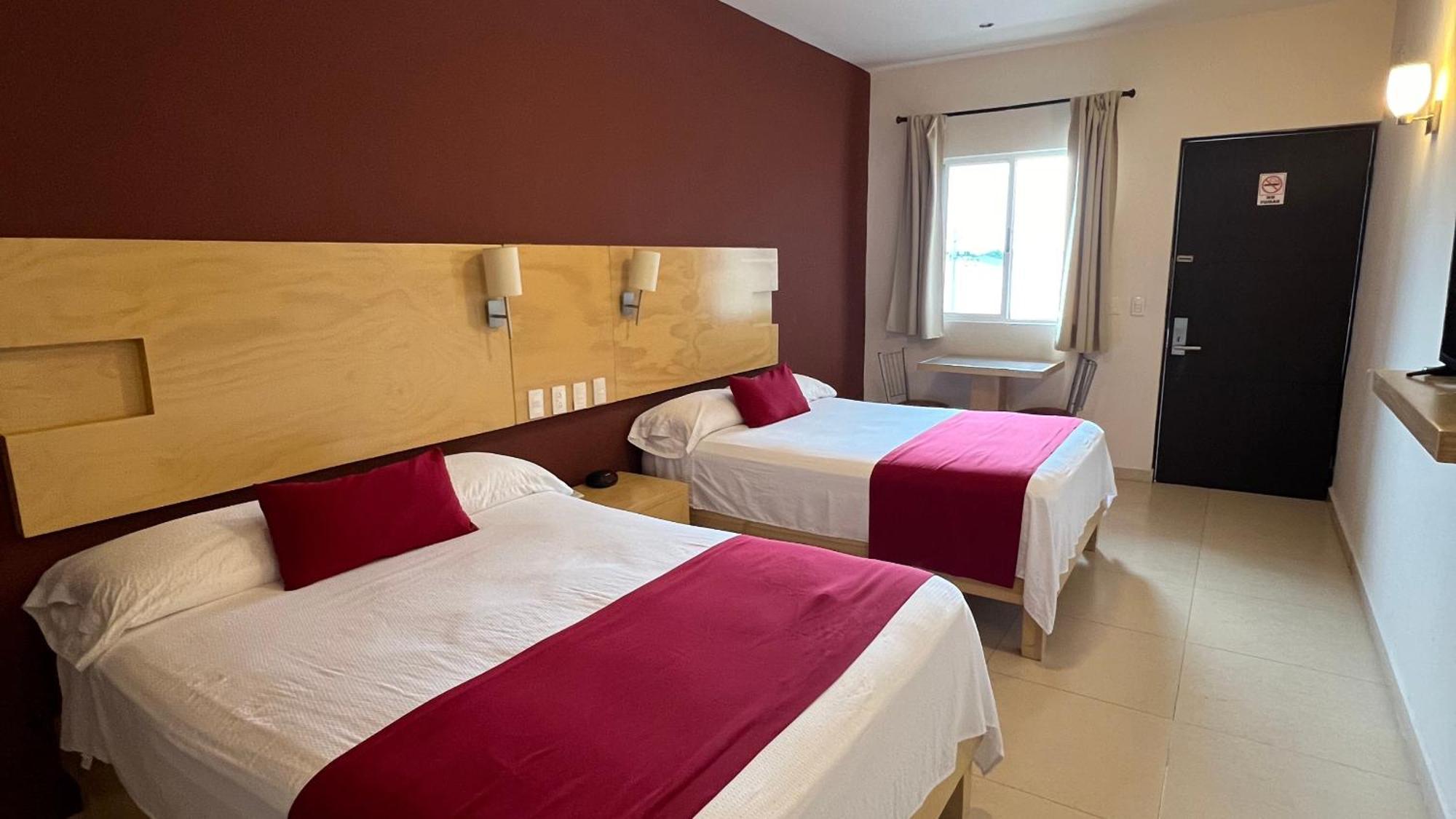 Nova Hotel Cadereyta Jimenez Luaran gambar